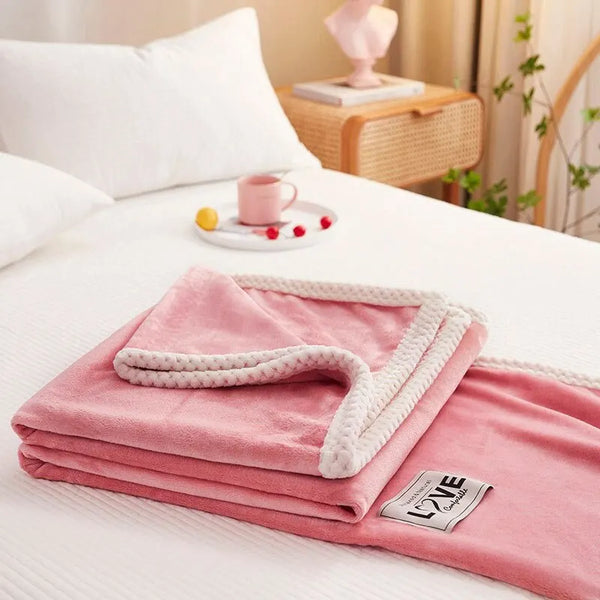 BlushCozy – Weiche Kuscheldecke für Zuhause & Entspannung