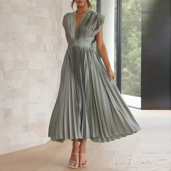 Mila - Maxikleid mit V-Ausschnitt und Plissee